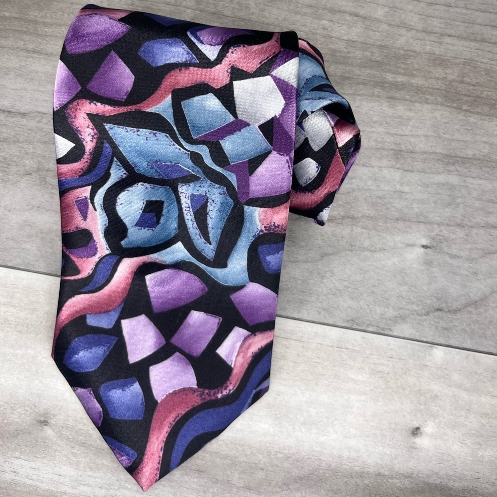 Vintage Wembley Watercolor Abstract Tie 4"x58" 100% Poly Business‎ Casual Fun